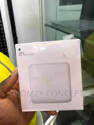USB-C 96W Power Adapter