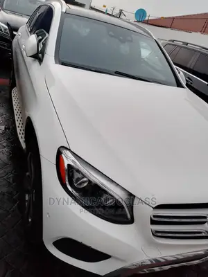 Benz Glc300 Windshield LFW
