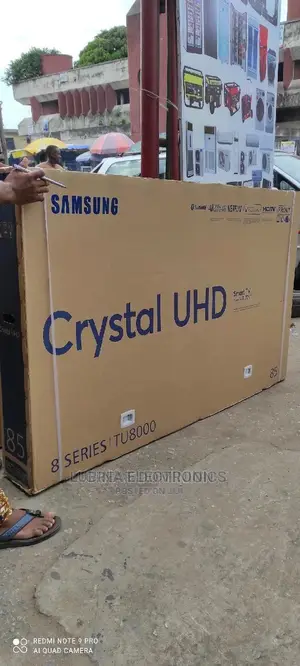 Brand New SAMSUNG 85" Smart CRYSTAL UHD Tv//Netflix/Wi-Fi/