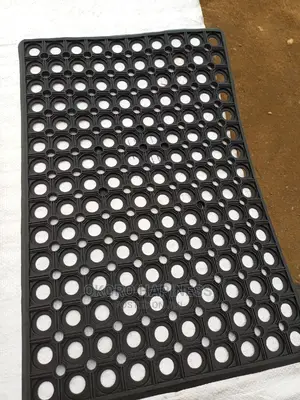 Rubber Hollow Mat