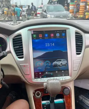 Highlander 2002-2007 Tesla Android, With Reverse Camera