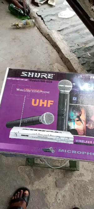 Shure High Quality Professional Wireless Microphone