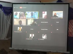 Zoom Live Streaming / Youtube and Facebook