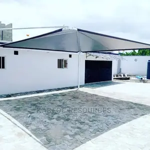 Solid Carport
