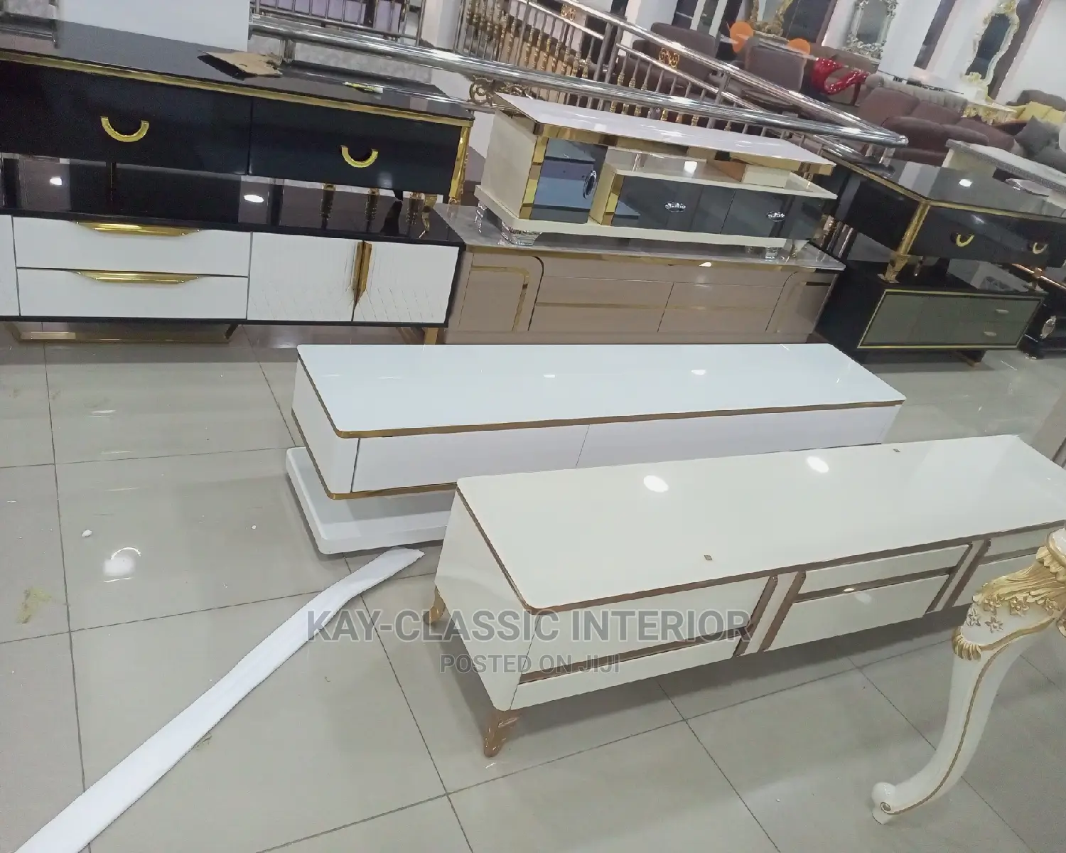 Tv Stand 2mt