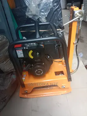 C-160 Revisable Plate Compactor