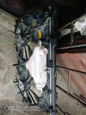 Radiator Lexus Gs 350/Is250 Double Cell With Fan