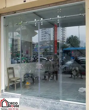 Double Leave Tampered 10mm Plane Glass Door