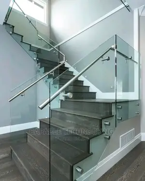Standard Glass Frameless Staircase