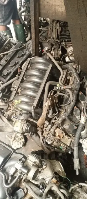 Nissan Amanda 5.6