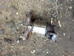 Engine Catalyst Converter Hyundai Tucson 2015 Model