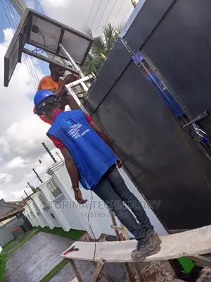 Remote Gate With Solar