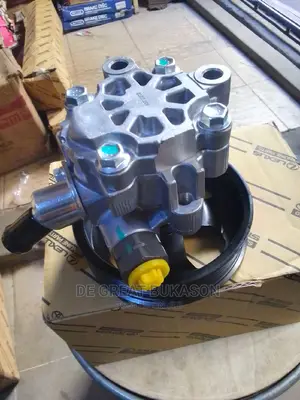 Power Steering Pump for Toyota 3ur Engine Land Cruiser 2012