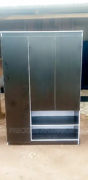 Wardrobe 6ft X 4ft Black