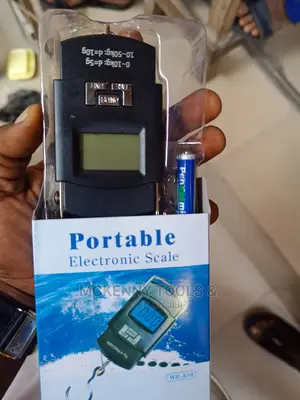 Portable Electronic Scale
0.00
MAX:50kg D:10g
O S