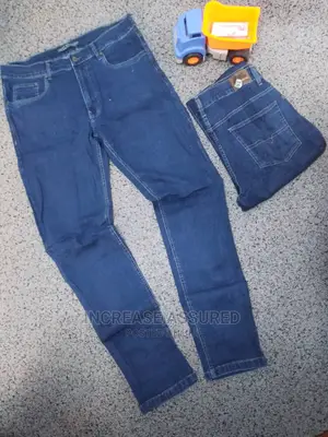 Stretches/Skinny Pakistan Stock Jeans