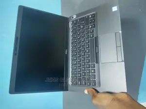 Laptop Dell Latitude 5400 8GB Intel Core I7 SSD 256GB