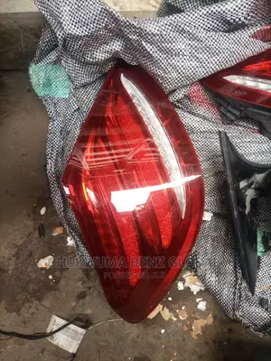 Back Light 213 E-Class 2017 Model