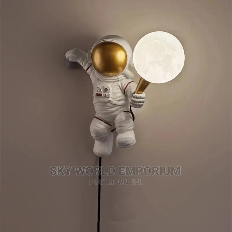 Astronaut Wall Light