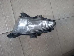 Fog Lamp for Elantra 2007 (Fairly Used )