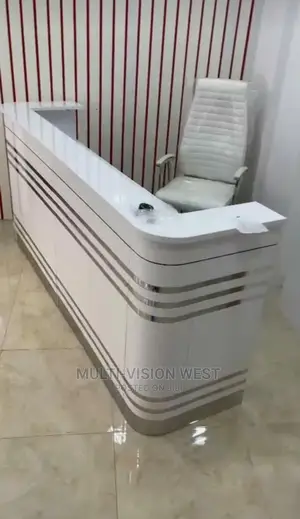 Receptionist Table With Class