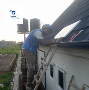 Solar Powered Perimeter Fence