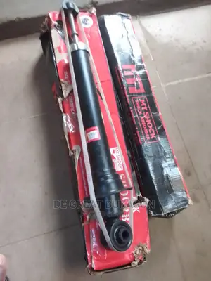 Rear Shock Lexus Is250/Gs350 (MT Japan)