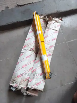 Rear Shock Absorber for Nissan Xterra 1998/ (Temyaba)