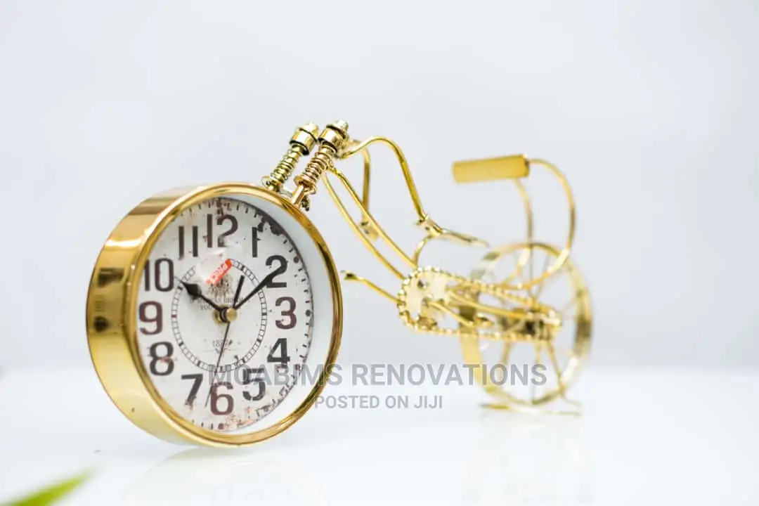 Decorative Console Clock