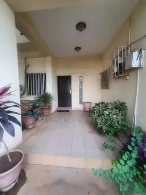 3bdrm Duplex in Apo Legislative for sale