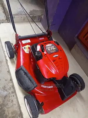 6.75hp Mower Grass Cutter Fairly USA Used