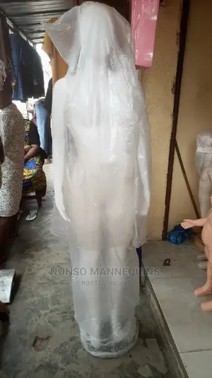 Plastic Size 10 Faceless Detachable Display Mannequin