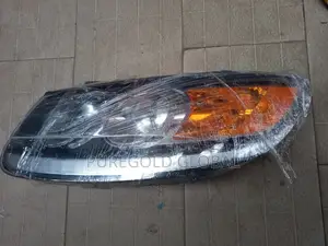 Hyundai Santafe 2010 and 2012 Headlamp