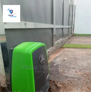 Centurion D5 Smart Sliding Gate Machine