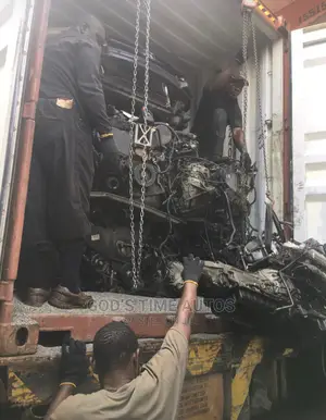 Toyota Dyna Engine 4plug 3y/4y