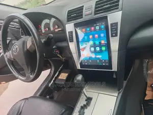 HD Tesla Screen Android Camry