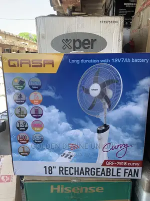 Qasa 18” Rechargeable Fan