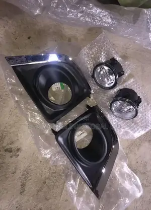 Fog Lamp And Cover Corolla 014