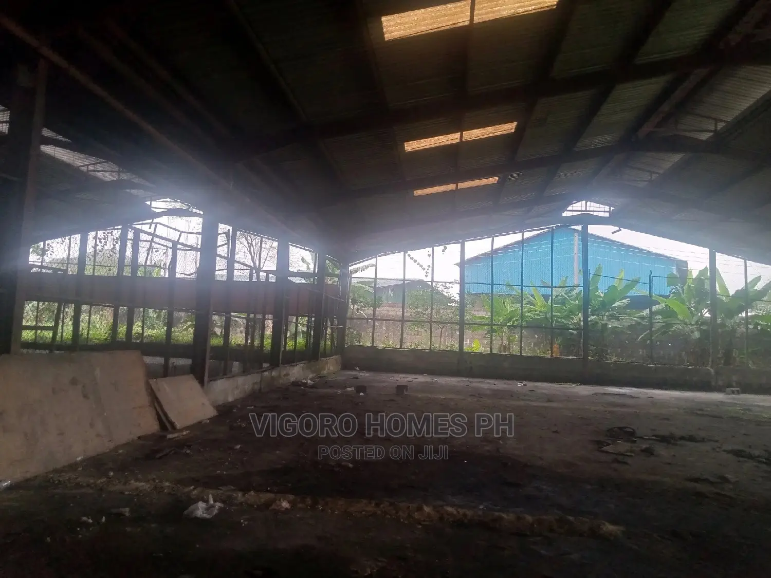Spacious Ware House
