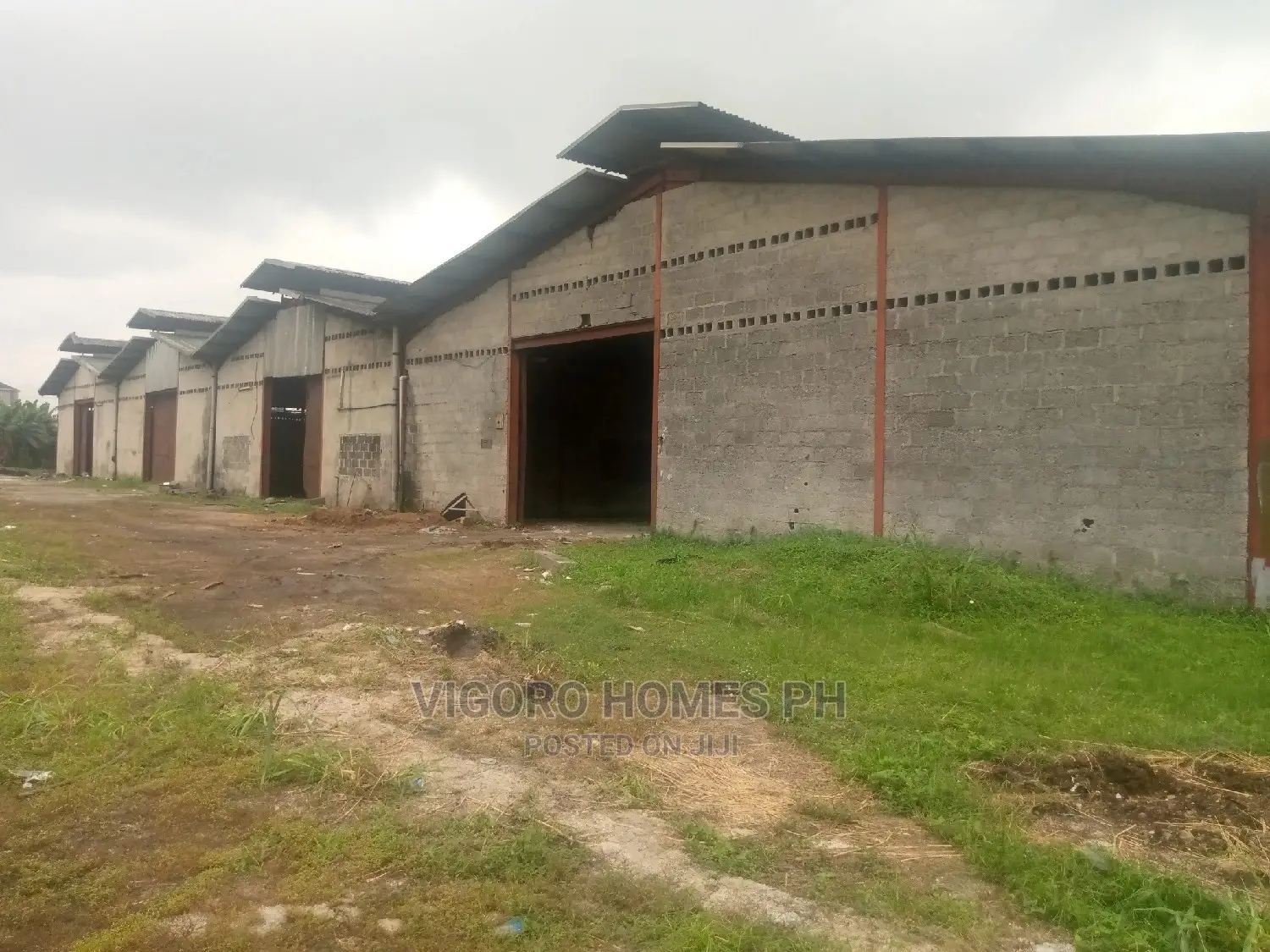Spacious Ware House
