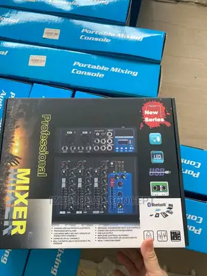Yamaha 4channel Mini Professional Mixing Live Mixer Console