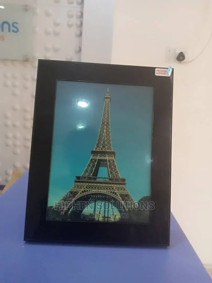 Hidden Camera Frame