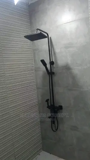 Black England Shower With Bum Bum Tap