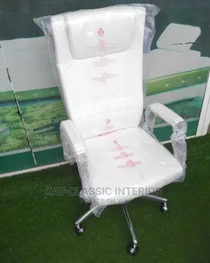 White Swivel Office Chair