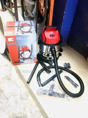 German Standard Einhell Vacuum Cleaner 20L