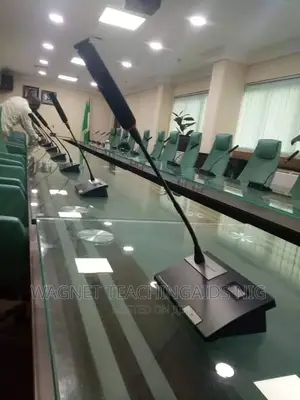 Free Delivery And Installation Of Delegate Conference Mic