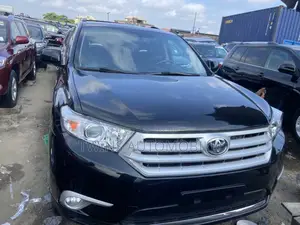 Toyota Highlander 2013 Black