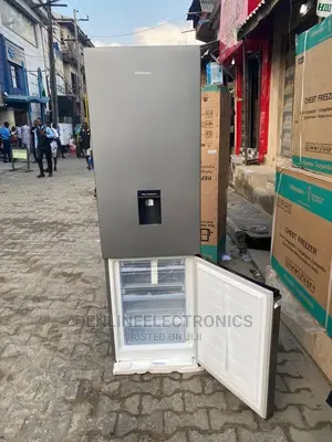 Brand New Hisense Bottom Freezer 264liters With Dispenser .