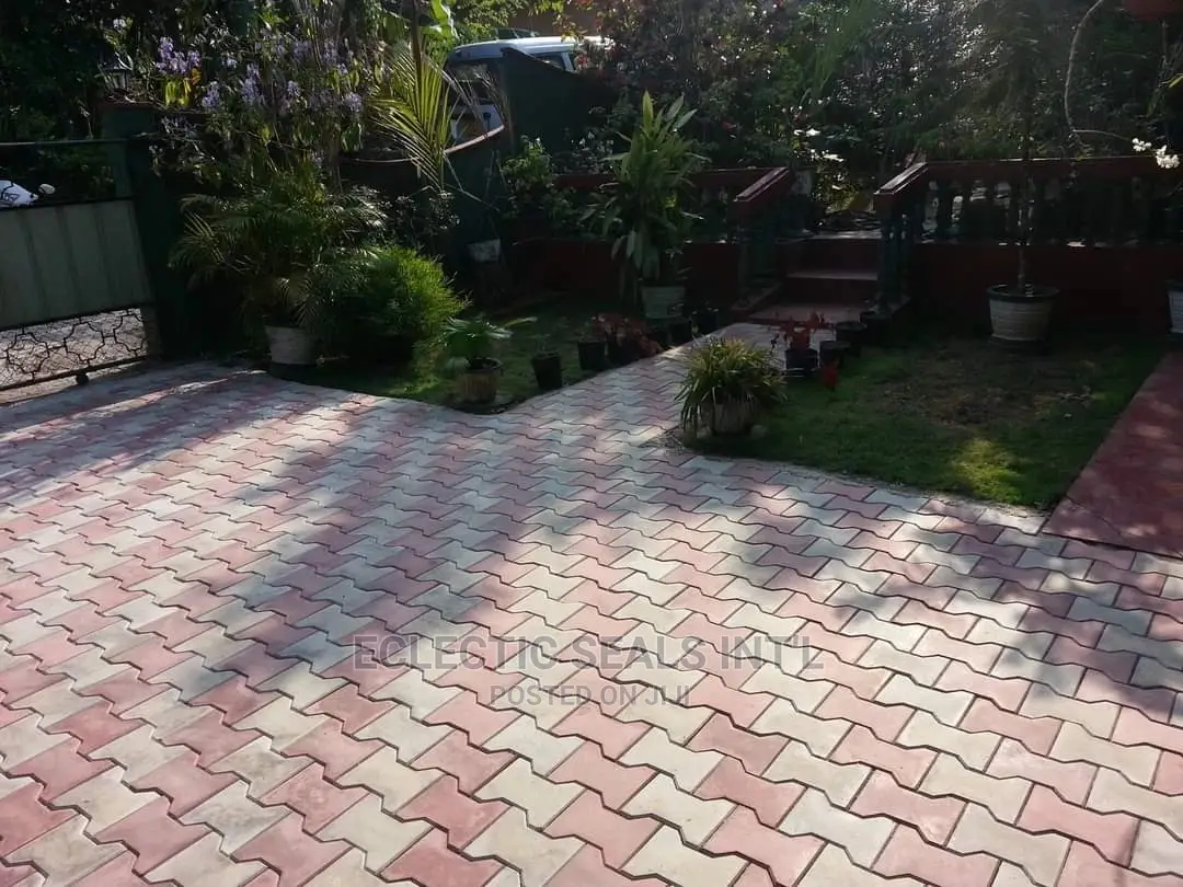 Pave Stones and Interlocks