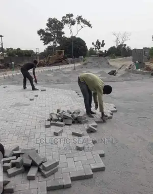 Interlocks and Pave Stone Flooring